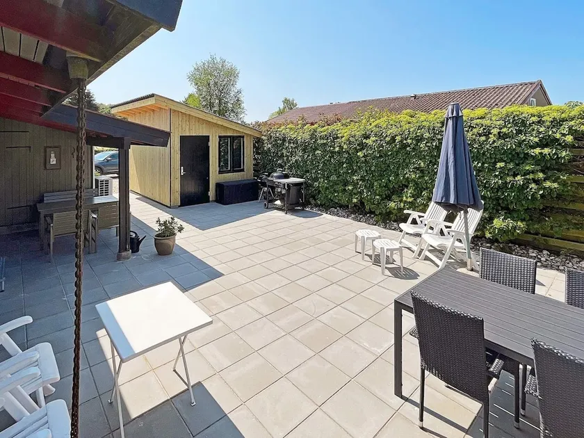 6 Person Holiday Home in Hejls - Image 1