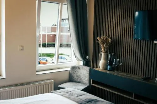 Hotel Melissa - Image 1