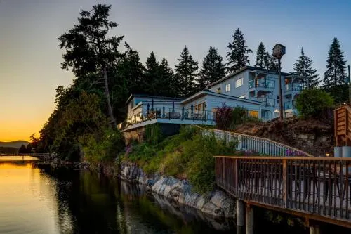 Page Point Inn - Image 1