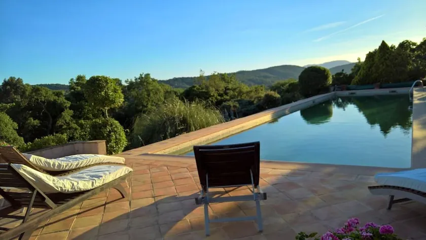 Villa With 6 Bedrooms in Ramatuelle, With Wonderful sea View, Private Pool, Enclosed Garden - 3 km From the Beach - Image 1