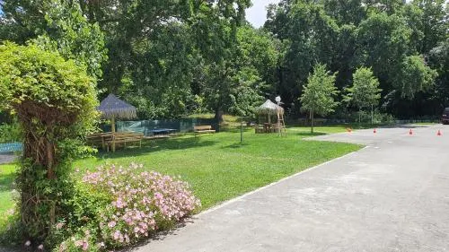 Hotel Char - Image 1