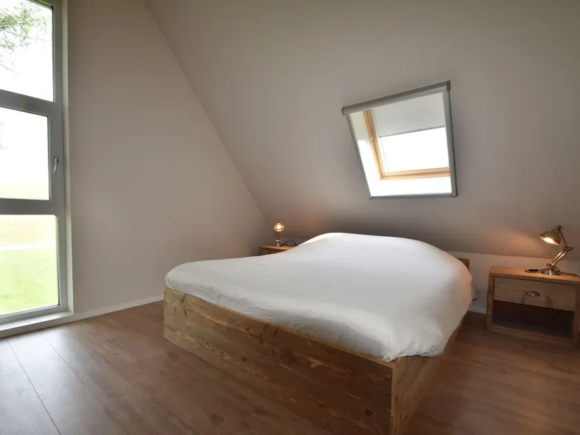 Traditional and Modern 6 Person Fishing Holiday Home, Near Frisian Franeker - Image 1