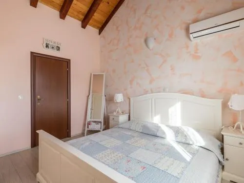 Selca Villa Pool Air Con WiFi - Image 1