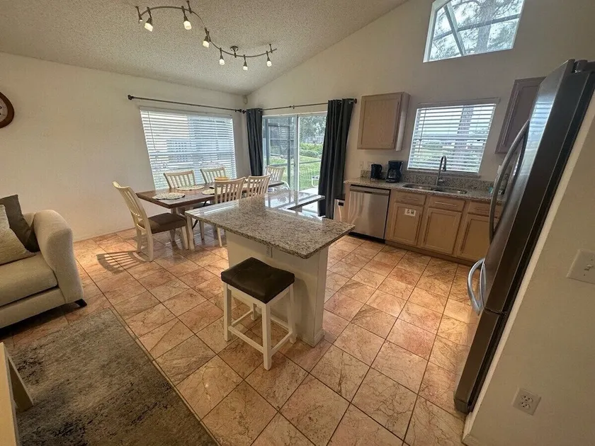 Golf front villa with upgrades - Image 1
