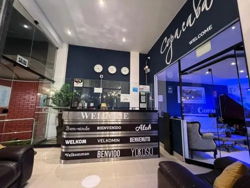 Hotel Copacabana House - Image 1