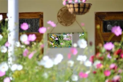 Guest House Mebo - Image 1