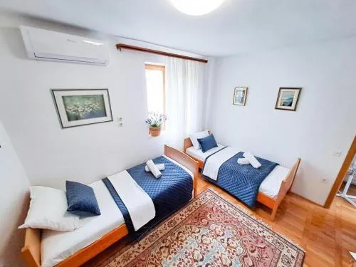 Apartments Villa Rosa - Image 1