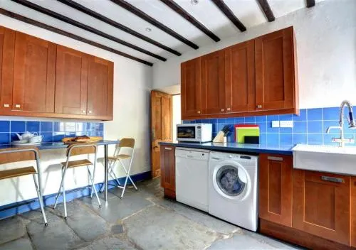 Chapel House - Image 1