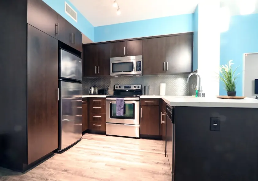 Hollywood Walk of Fame Furnished Apartments - Image 1