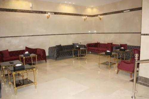 Al Salam Royal Hotel Suites - Image 1