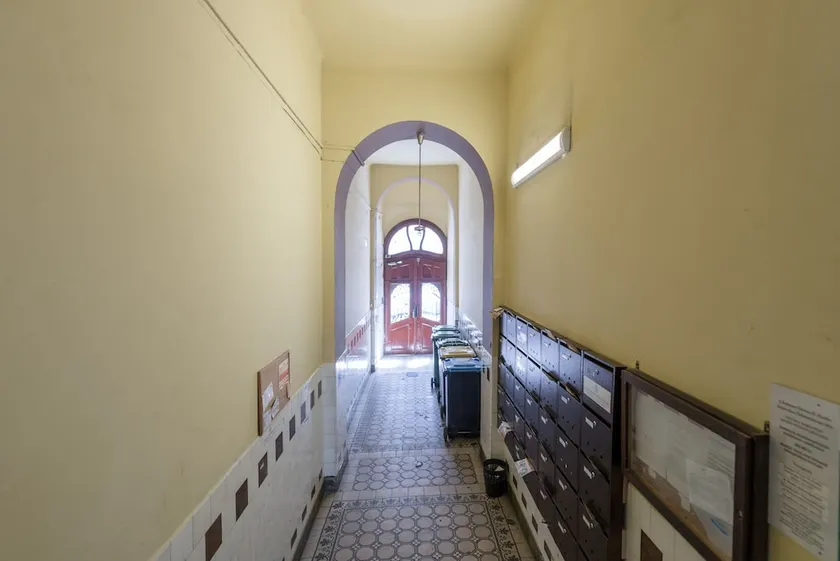 Oasis Apartments Market Hall I - Image 1
