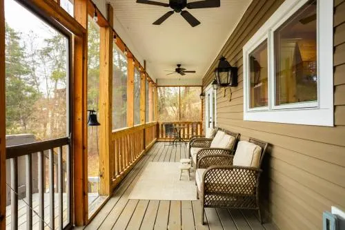 Lake Rider Cabin 5 Bedrooms 3 Bathrooms Cabin - Image 1