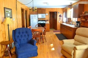 Nitschke's Northern Resort - Image 1
