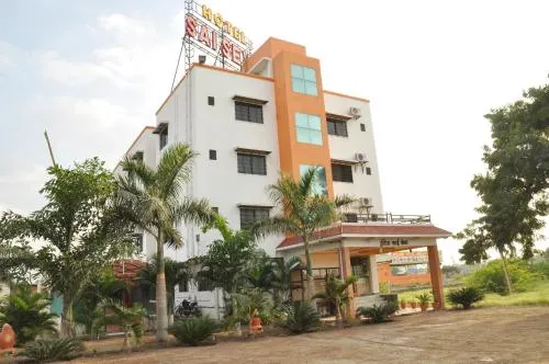 Hotel Sai Seva - Image 1