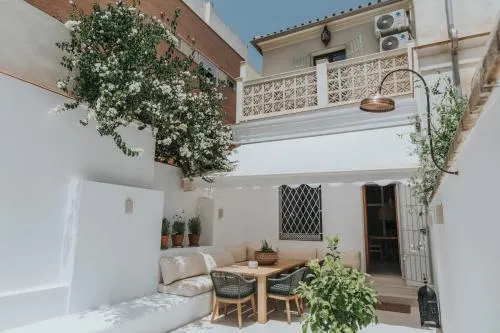 House on walking distance beach Pedregalejo Malaga - Image 1