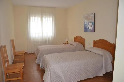 Hostal La Dehesa - Image 1