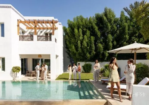 Dubai Creek Club Villas - Image 1