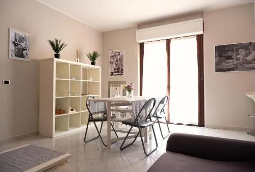 Roman Holiday House - Image 1