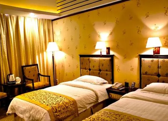 Zhujiangyuan Hotel Kunming - Image 1