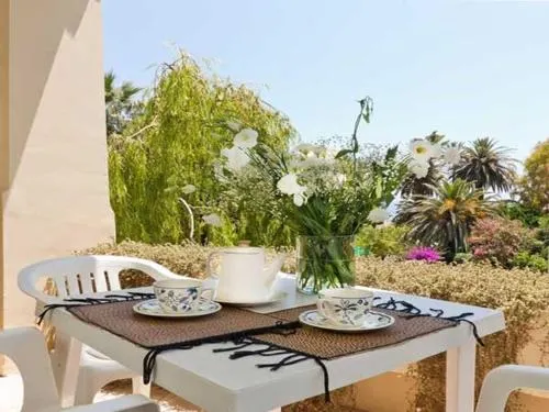 Hotel Residence Villa Igea Capri - Image 1