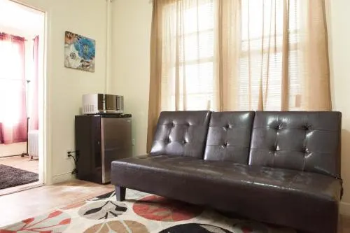 Two Bedroom Apartment - North East Bronx - Image 1