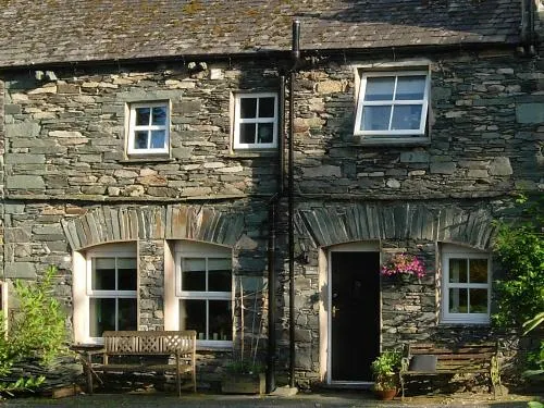 Chapelfield Cottage - Image 1