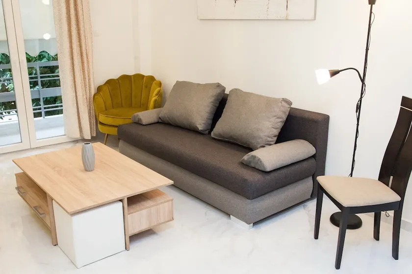 3 bedroom apartment at Koridallos square - Image 1