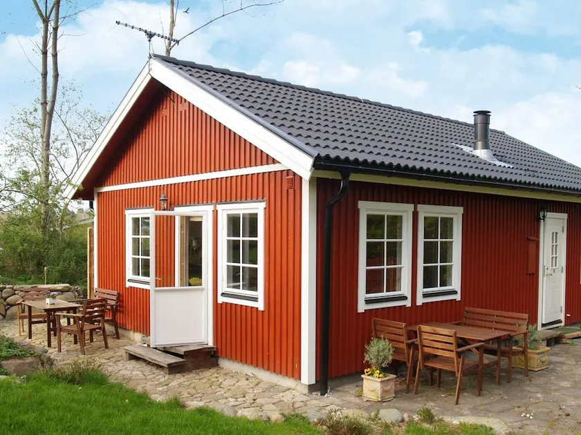 6 person holiday home in Dronningmølle - Image 1