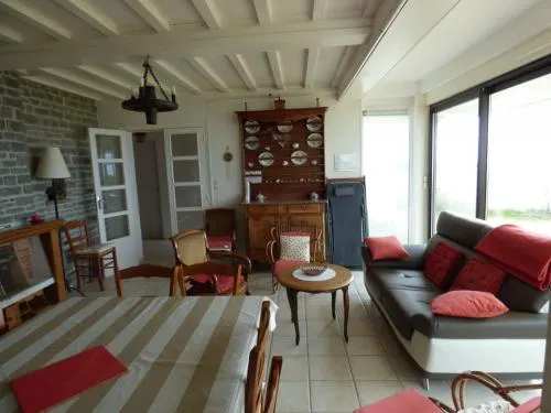Maison Jullouville, 5 pièces, 9 Personnes - FR-1-361-21 - Image 1