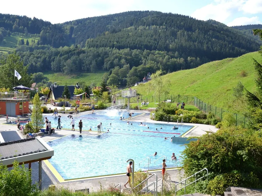Comfortable Holiday Home With Terraces Located in the Southern Part of the Thuringia Forest - Image 1
