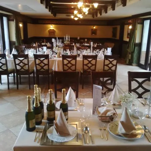 Hotel Restaurant Stejarul - Image 1