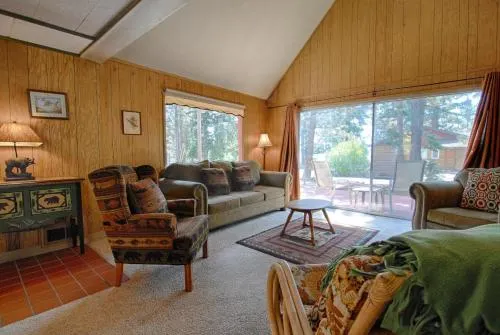 The Jack McCarthey Cabin - 1 Br Cabin - Image 1