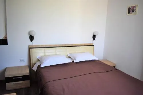 Hotel Popasul Iancului - Image 1