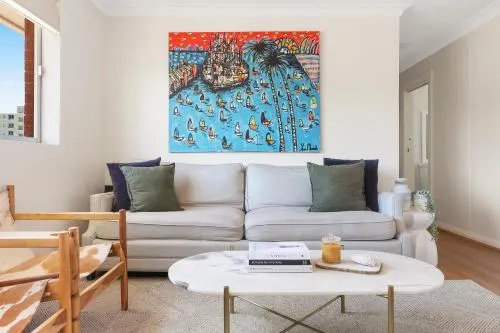 Randwick l 3 Bedroom Apartment + Parking - Image 1