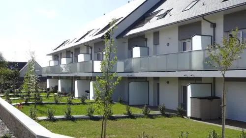 Les Oyats - 1 Bedroom Apartment with Balcony - Image 1