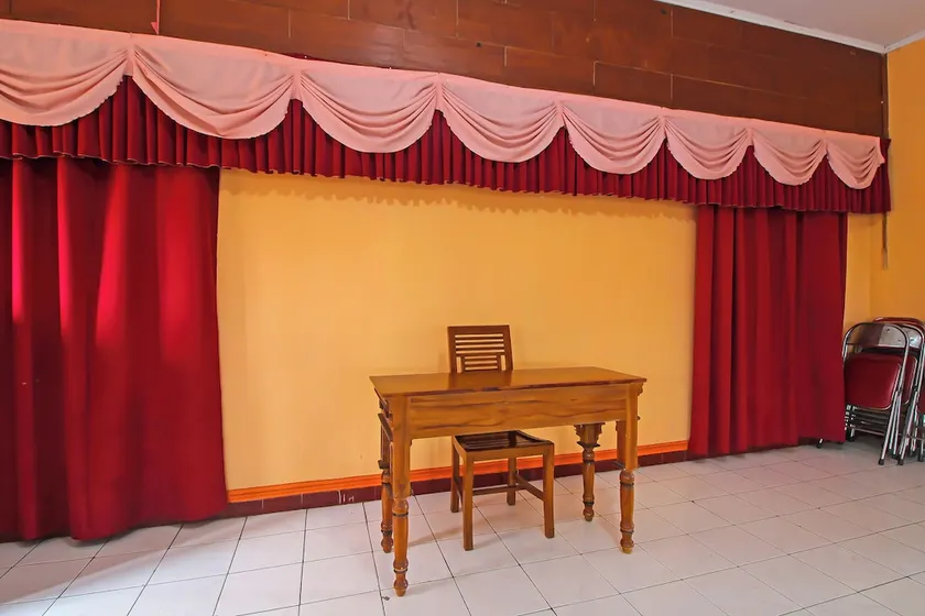 OYO 92631 Hotel Dan Aula Wahyu Sari B - Image 1