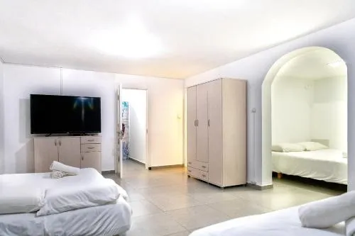Villa Eyal - Image 1