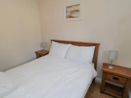 Willow Lodge - Image 1