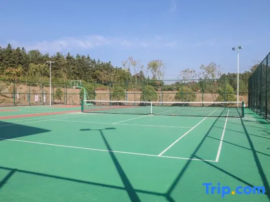 Fu Liang village head college - Image 1