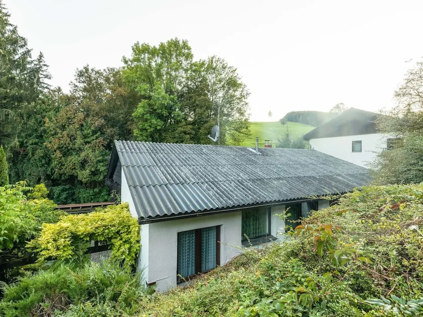 Quiet Chalet in Kaumberg near Vienna with Garden - Image 1