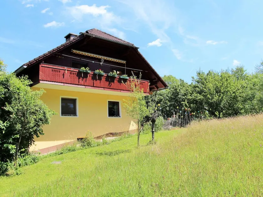 Cozy Apartment in Köttmannsdorf near Lake - Image 1