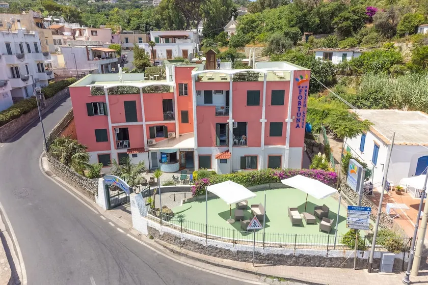Fortuna Beach Hotel - Image 1