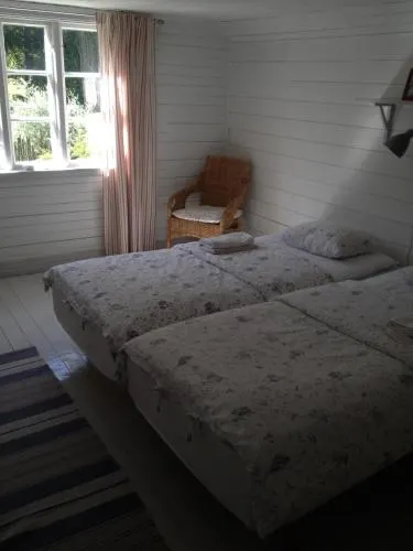Säbyholms Gård - Image 1