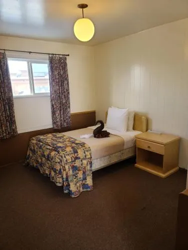 Midtown Motel - Image 1