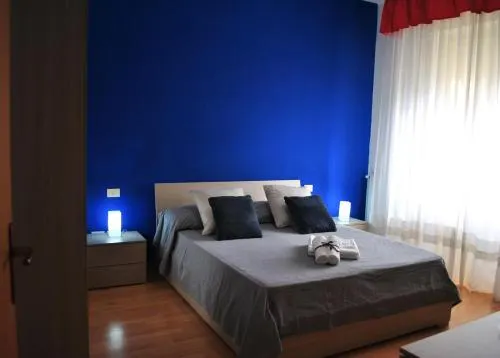 Sky Rooms - Image 1