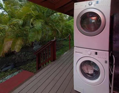Hawaiian Sunrise Vacation Home - Image 1