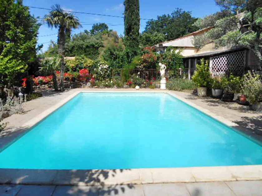 Maison d'une chambre avec piscine partagee terrasse amenagee et wifi a Pougnadoresse - Image 1
