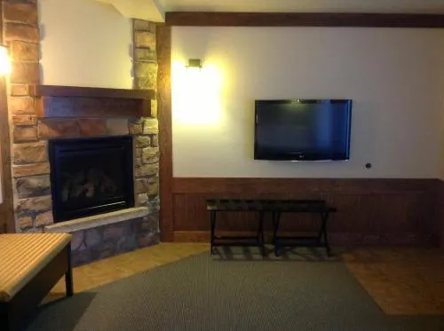 The Haber Motel of Estes Park - Image 1