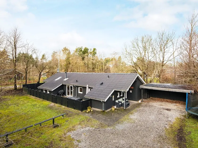8 Person Holiday Home in Oksbol - Image 1