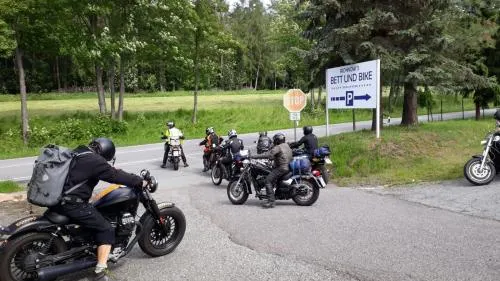 Richnow's Bett & Bike - Image 1